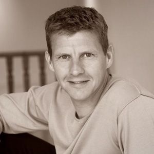 Book Steve Cram - After Dinner Speaker | Speakers Corner